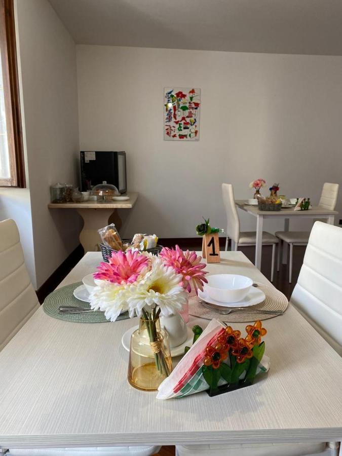 Il Caravaggio Guest House グラッソッビオ エクステリア 写真